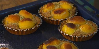 Шаг 7: тарталеток с абрикосами и фисташковым кремом