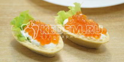Шаг 2: тарталеток с икрой