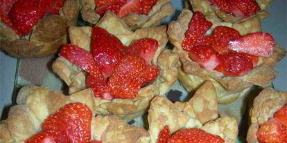 Шаг 5: тарталеток с клубникой и сливочным желе