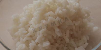 Шаг 5: тарталеток с крабовыми палочками кукурузой и огурцом