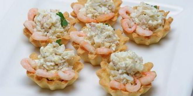 Рецепт тарталеток с морским коктейлем