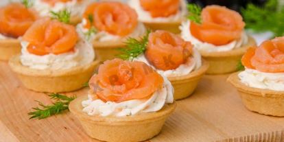 Шаг 11: тарталеток с семгой и сыром