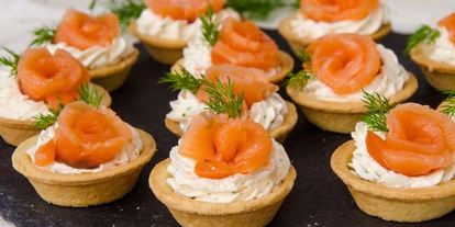 Шаг 9: тарталеток с семгой и сыром