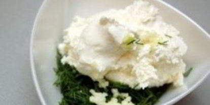 Шаг 3: тарталеток с сыром и чесноком