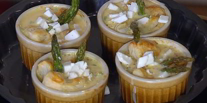 Шаг 11: тарталеток со спаржей, розмарином и сыром