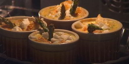 Шаг 12: тарталеток со спаржей, розмарином и сыром