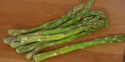 Шаг 8: тарталеток со спаржей, розмарином и сыром