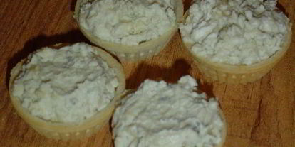 Шаг 3: закусочных тарталеток с рокфором и помидорами черри