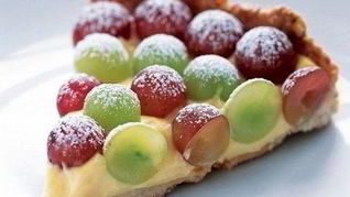 Рецепт Нежного тарта со свежим виноградом