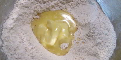 Шаг 1: сливового тарта с ореховым безе