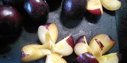 Шаг 3: сливового тарта с ореховым безе