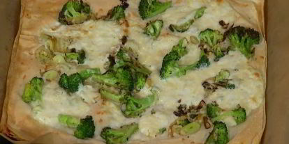 Шаг 9: тарта с брокколи, луком-пореем и сыром