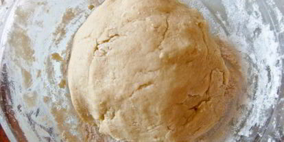 Шаг 1: тарта с клубникой и розмариновым кремом