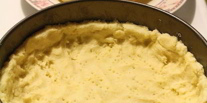 Шаг 11: тарта с миндальныма кремома и мариноваными грушами мечты