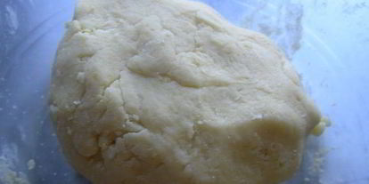 Шаг 1: тарта с пряной тыквой, медом и карамелизированным миндалем