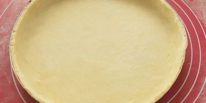 Шаг 5: тарта с ревенем и миндальныма кремома