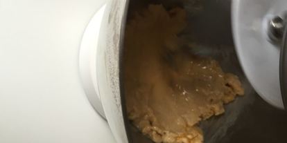 Шаг 2: тарта тропезьен с творожным кремом