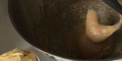 Шаг 3: тарта тропезьен с творожным кремом