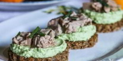 Шаг 5: тартинок с авокадо и печенью трески