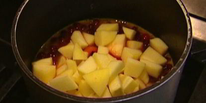 Шаг 3: французских тостов с имбирно-клюквенным соусом