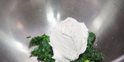 Шаг 2: тоста со спаржей и яйцом-пашот