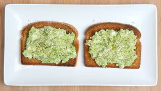 Рецепт Тостов с авокадо и сыром