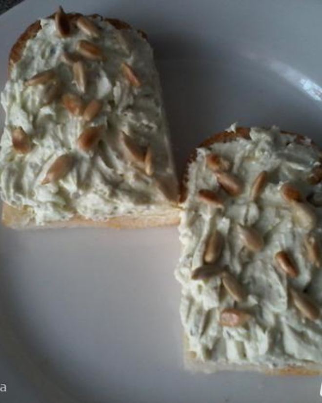 Рецепт тостов с авокадо и творогом