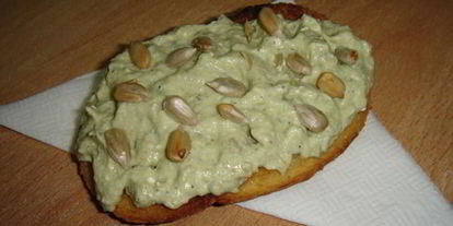 Шаг 5: тостов с авокадо и творогом