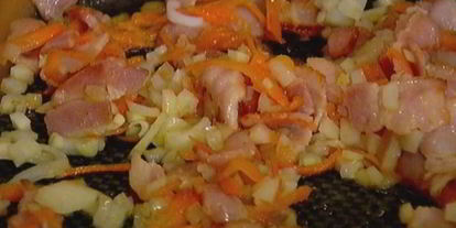 Шаг 5: тостов с фасолью, беконом и вялеными помидорами