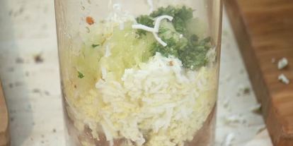 Шаг 1: тостов с паштетом из говяжьей тушенки