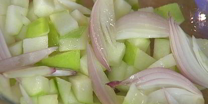 Шаг 7: тостов с рыбой карри и свекольным салатом