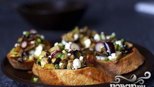 Рецепт Тостов с салатом из баклажанов