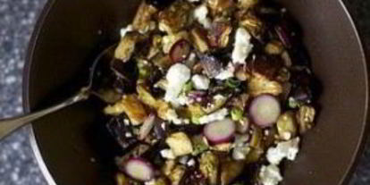 Шаг 2: тостов с салатом из баклажанов