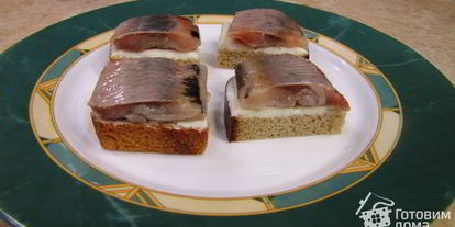 Шаг 5: тостов с селедкой