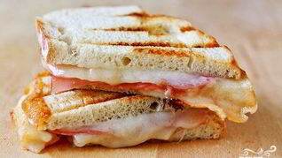 Рецепт Тостов с ветчиной и сыром