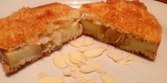 Рецепт тостов с яблоком и миндалем