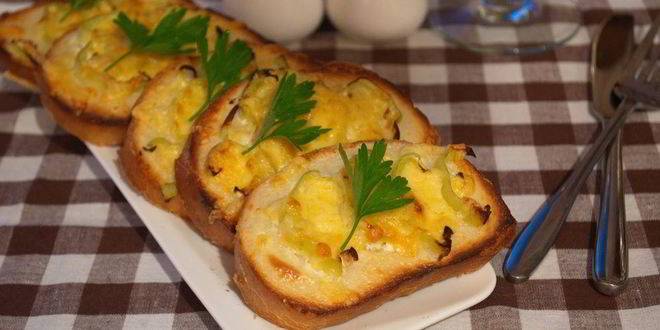 Рецепт запеченных тостов с паприкой