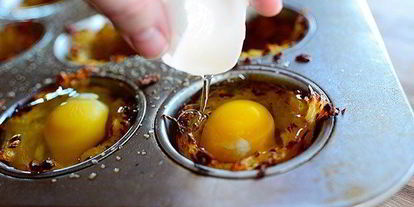 Шаг 4: картофельных корзинок с яичницей-глазуньей