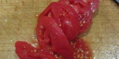 Шаг 1: яичницы с моцареллой