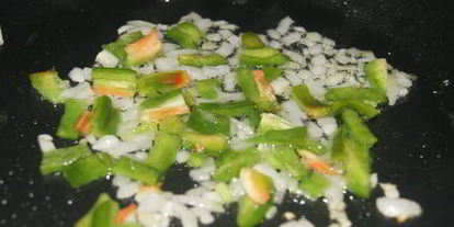 Шаг 1: яичницы субботний завтрак