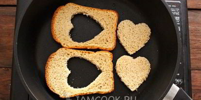 Шаг 4: яичницы в хлебе