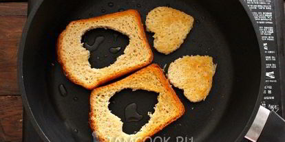 Шаг 5: яичницы в хлебе