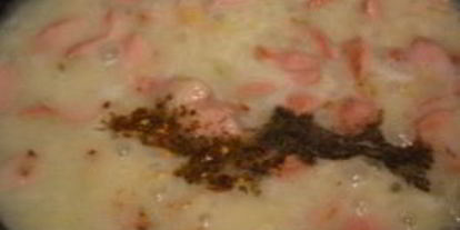 Шаг 3: завтрака из сосисок и яиц