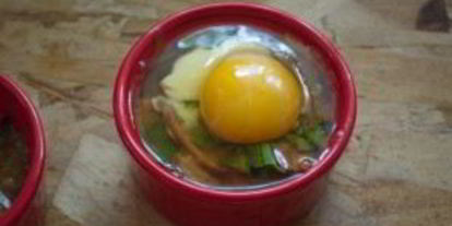 Шаг 7: завтрака из сосисок и яиц