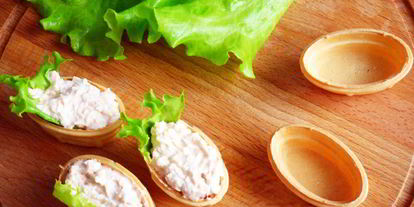 Шаг 3: закуски из икры минтая и творожного сыра