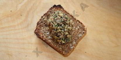 Шаг 18: закуски на 23 февраля граната-лимонка