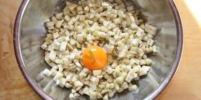 Шаг 4: закуски на 23 февраля граната-лимонка