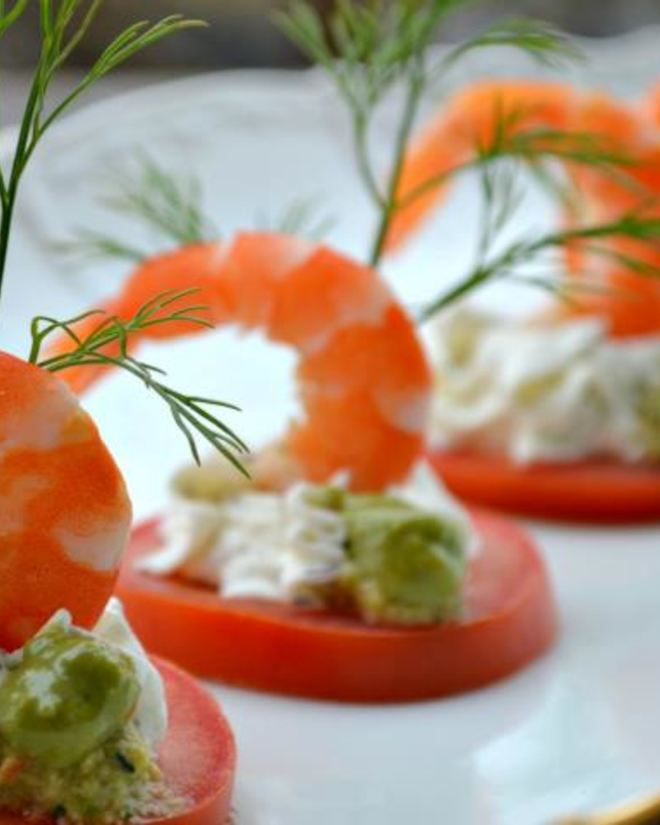 Рецепт закуски с креветками и мягким сыром