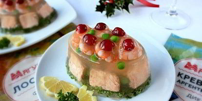 Шаг 13: заливного из рыбы новогоднее