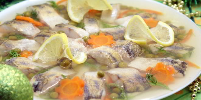 Рецепт Заливного из судака Праздничное